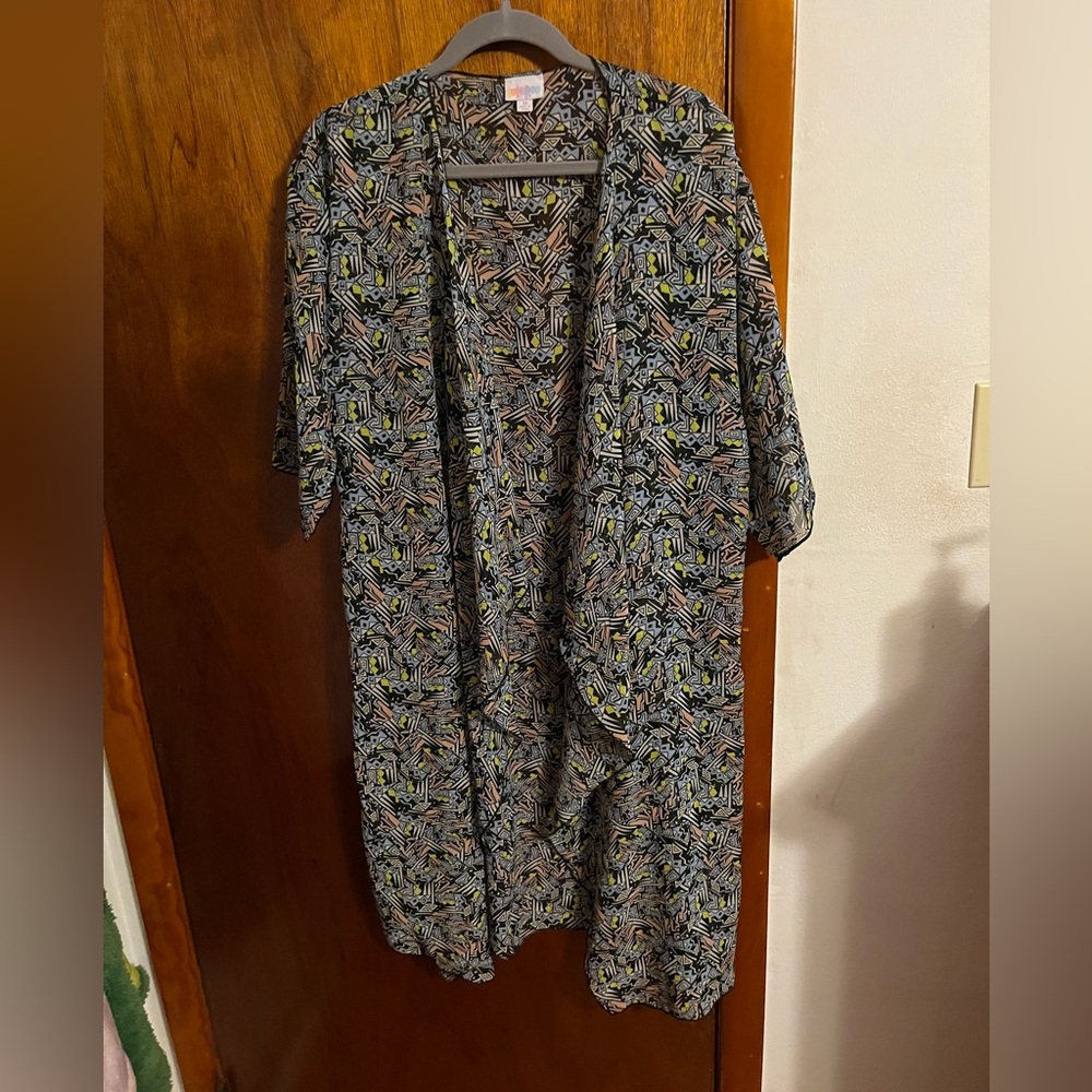 LuLaRoe Abstract Multicolor Kimono